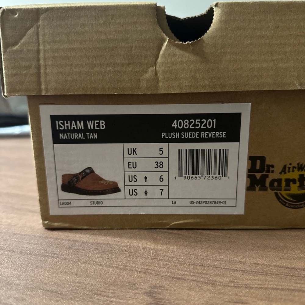 Dr. Martens suede Isham web strap mules size 6M/7W - Picture 5 of 6